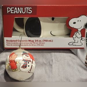 Peanuts Snoopy Molded Head Ceramic Mug & Peanuts Ornament